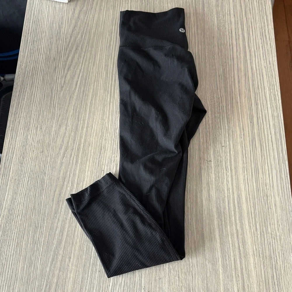 lululemon Wunder Train Ribbed Black Leggings Size 4 High Rise